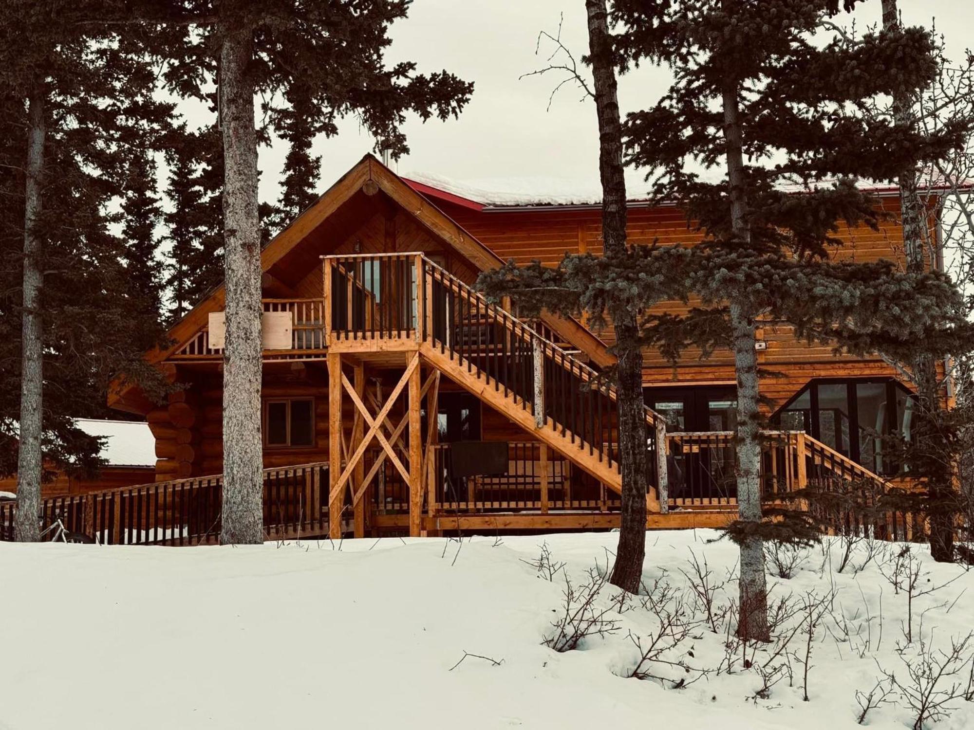 Mount Logan Ecolodge & Retreat Center Haines Junction Exterior foto